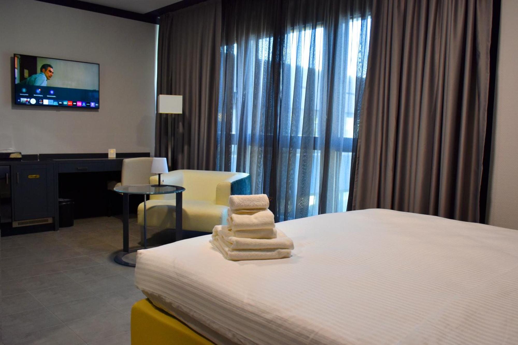Tibet Hotel Am Airport Duesseldorf-Ratingen Zewnętrze zdjęcie