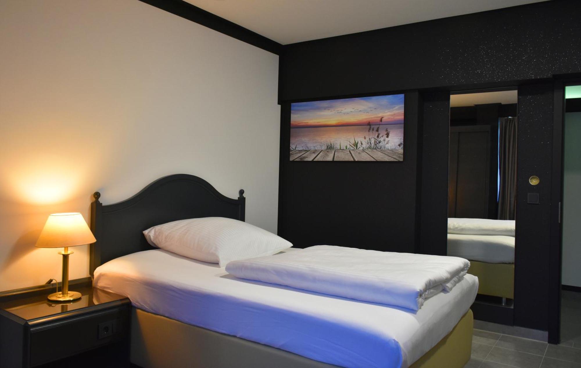 Tibet Hotel Am Airport Duesseldorf-Ratingen Zewnętrze zdjęcie